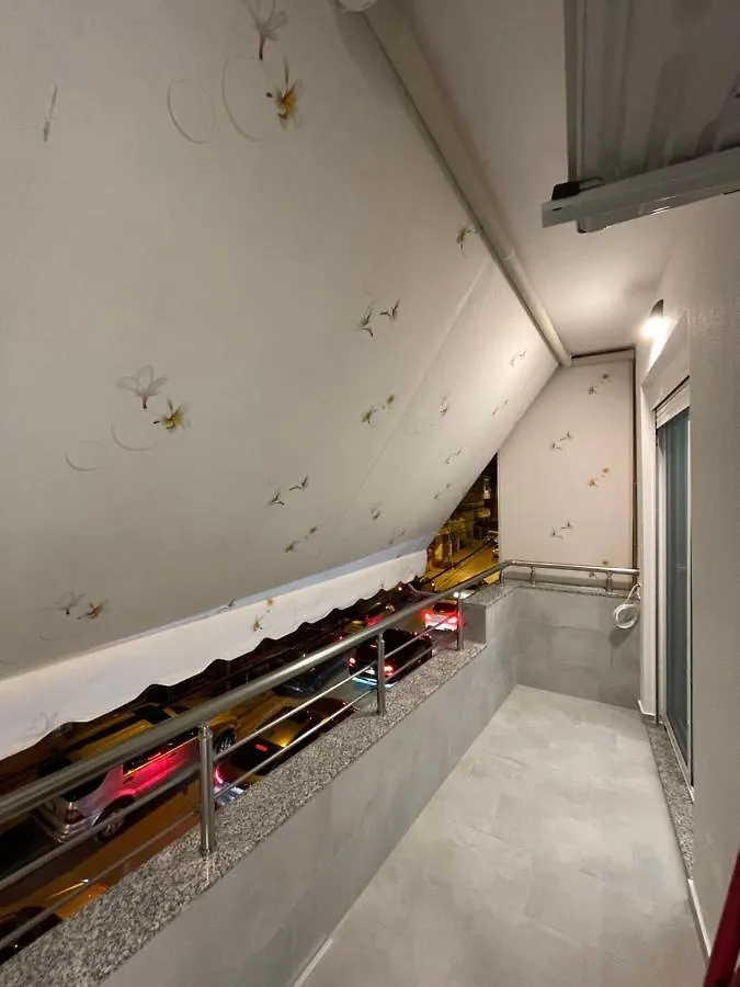 Alpha Lux Apartment Sarande