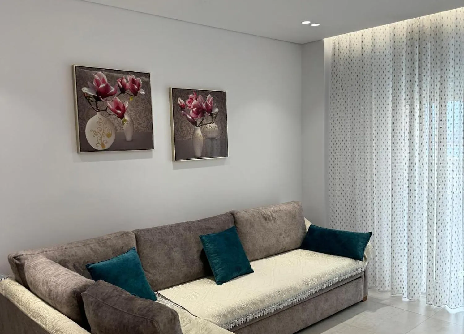 Alpha Lux Apartment Sarande Albania